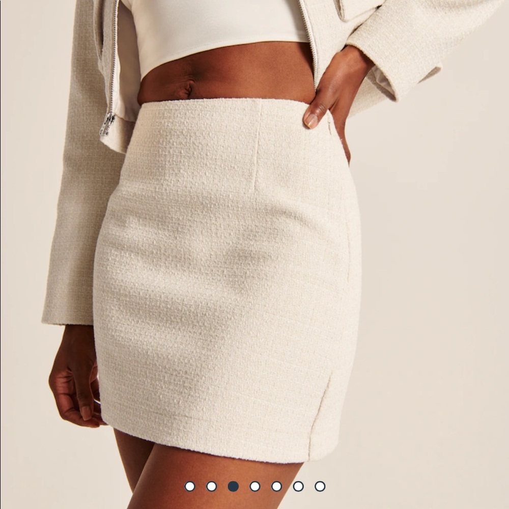 NWT Abercrombie Tweed Skirt